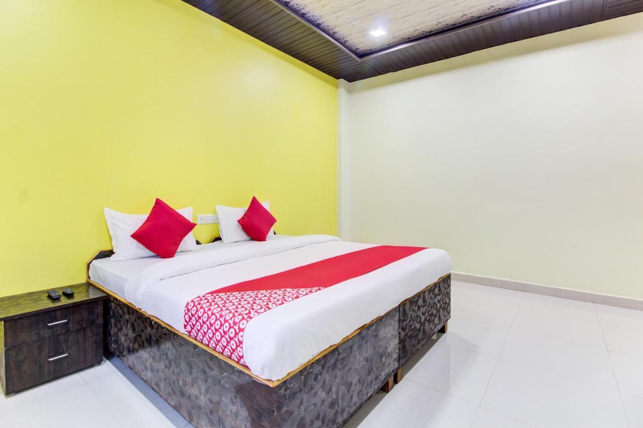 Hotel Oyo 48915 Chaitanya Green Park Vani Exteriér fotografie