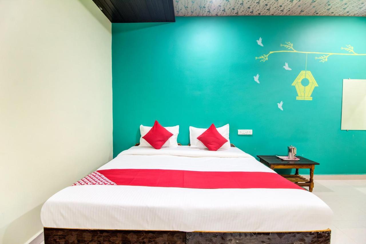 Hotel Oyo 48915 Chaitanya Green Park Vani Exteriér fotografie
